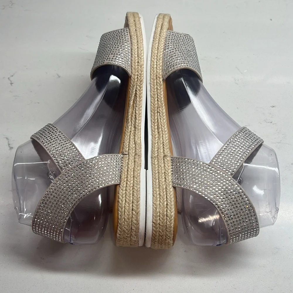 GB Kaygan2 Rhinestone Embellished Espadrille Sandals (Youth) Size 5M Soft Bisque